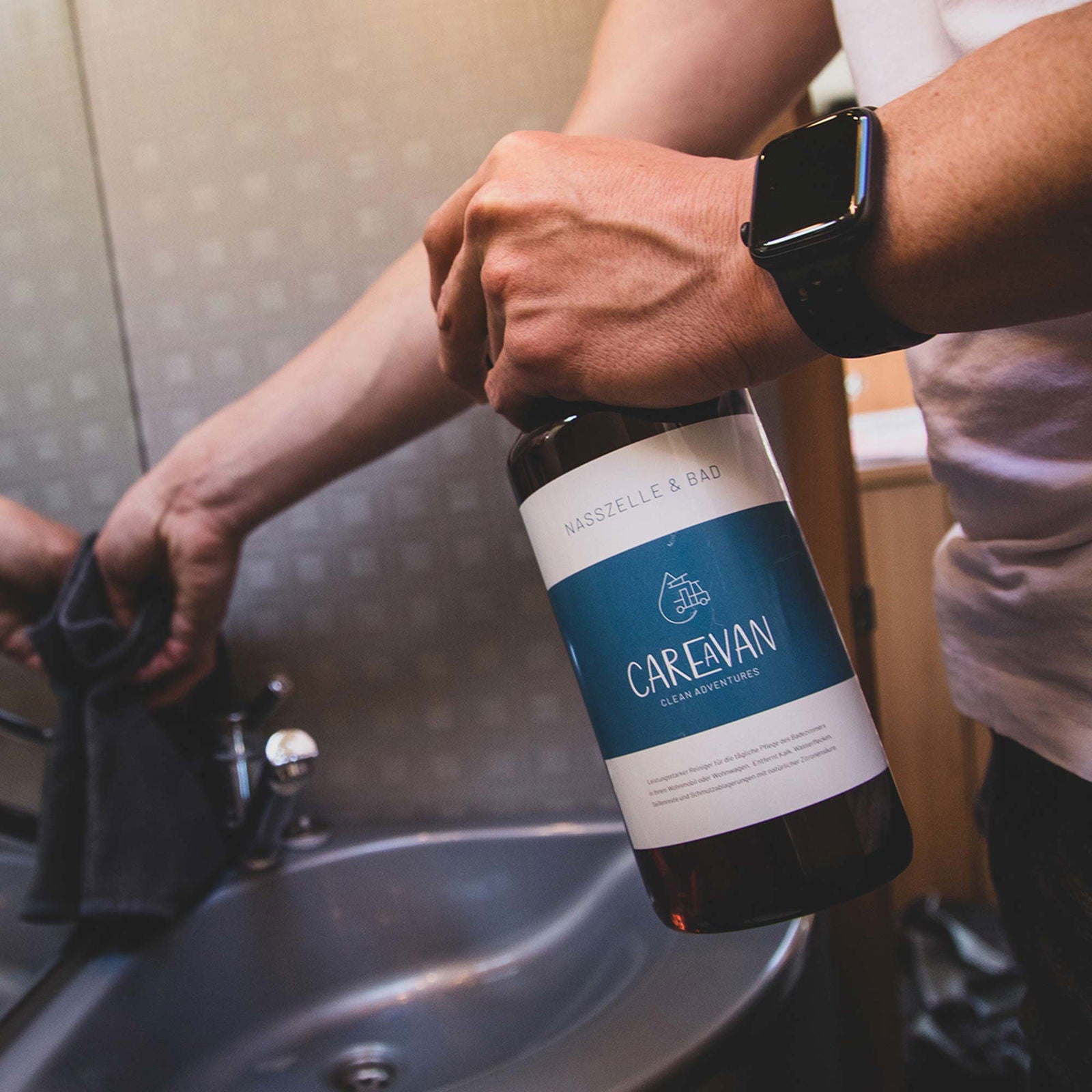 CAREaVAN - Nasszelle & Bad 1L